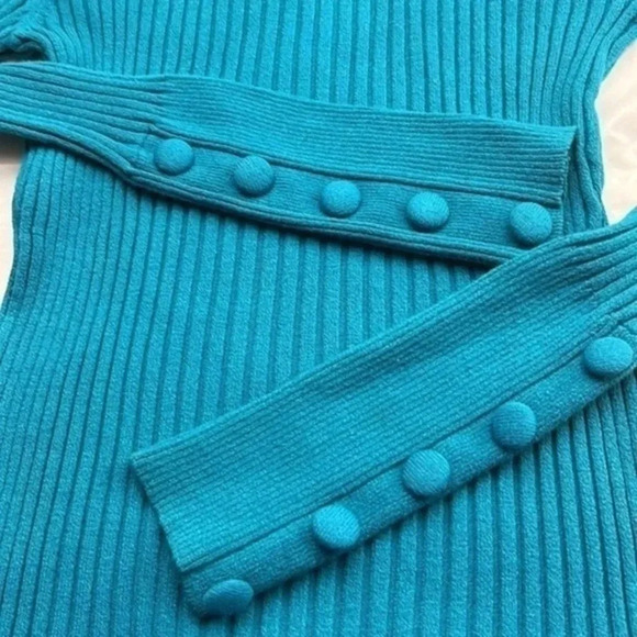 International concept ladies blouse  S​ - Picture 6 of 16